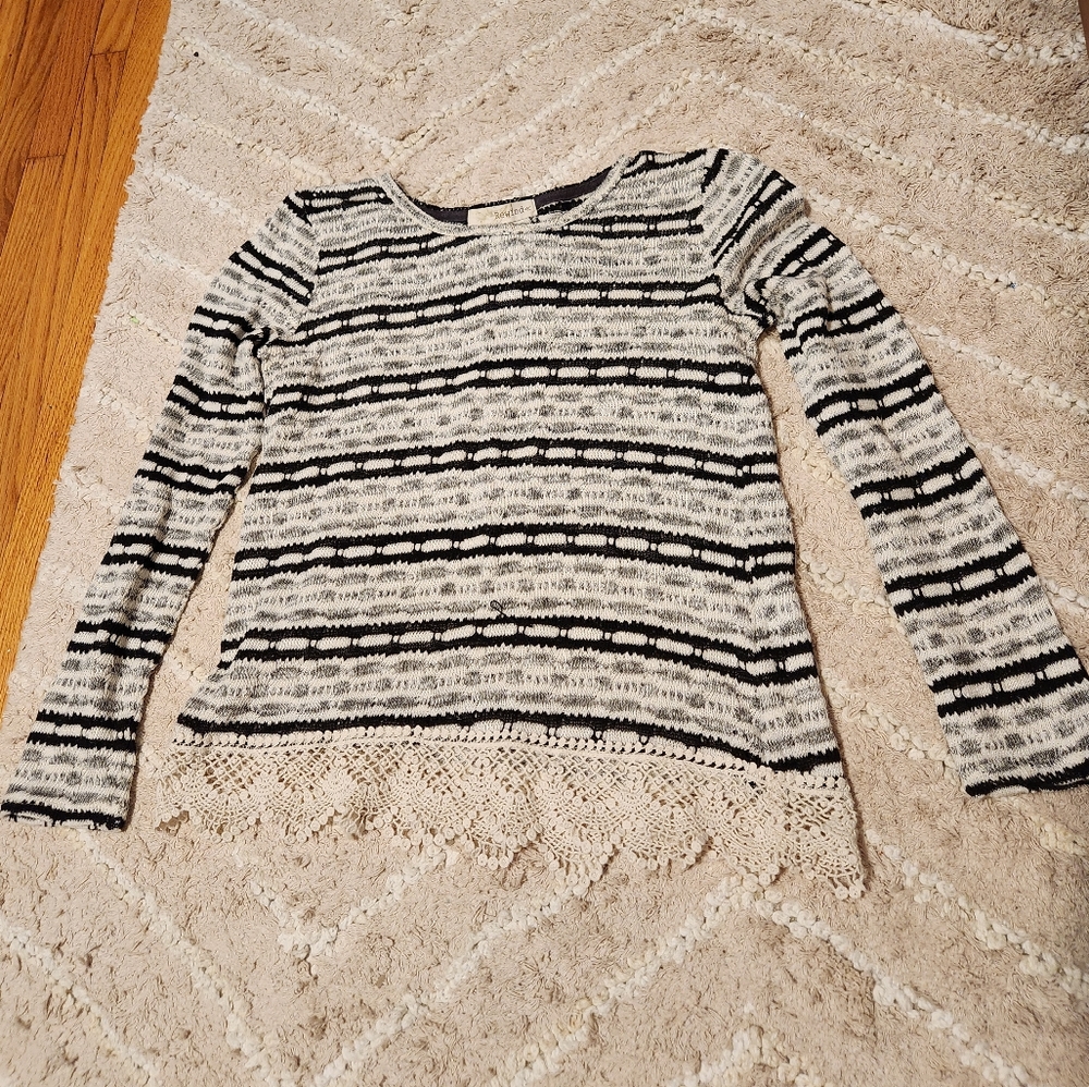 Long Sleeve Rewind Top Size Small